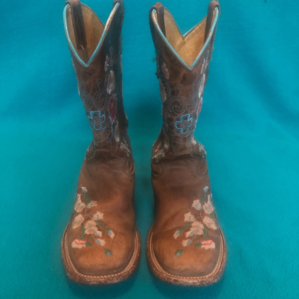 Macie Bean Tan Square-Toed Boots with Floral Embroidery Sz 13